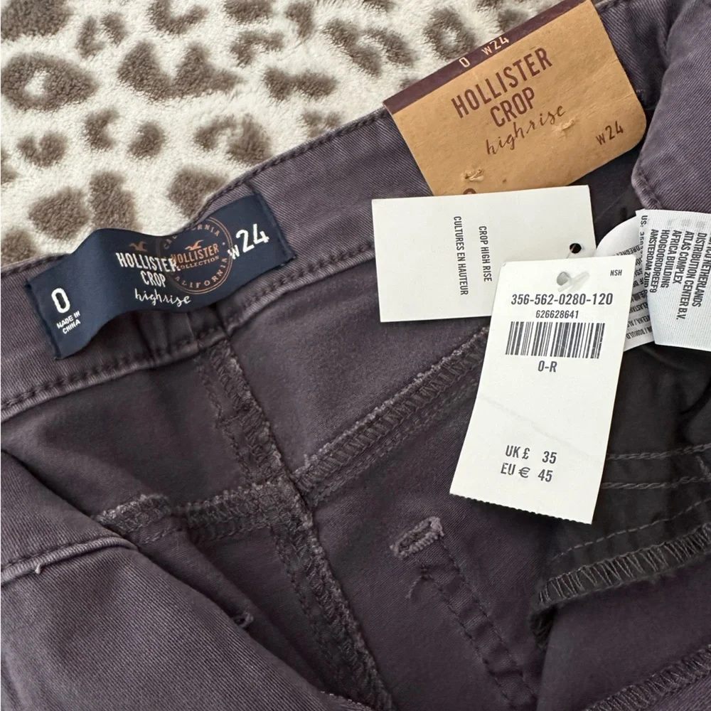 Hollister Crop High Rise Fray Bottom Pants in Gray Purple Size 0 24W